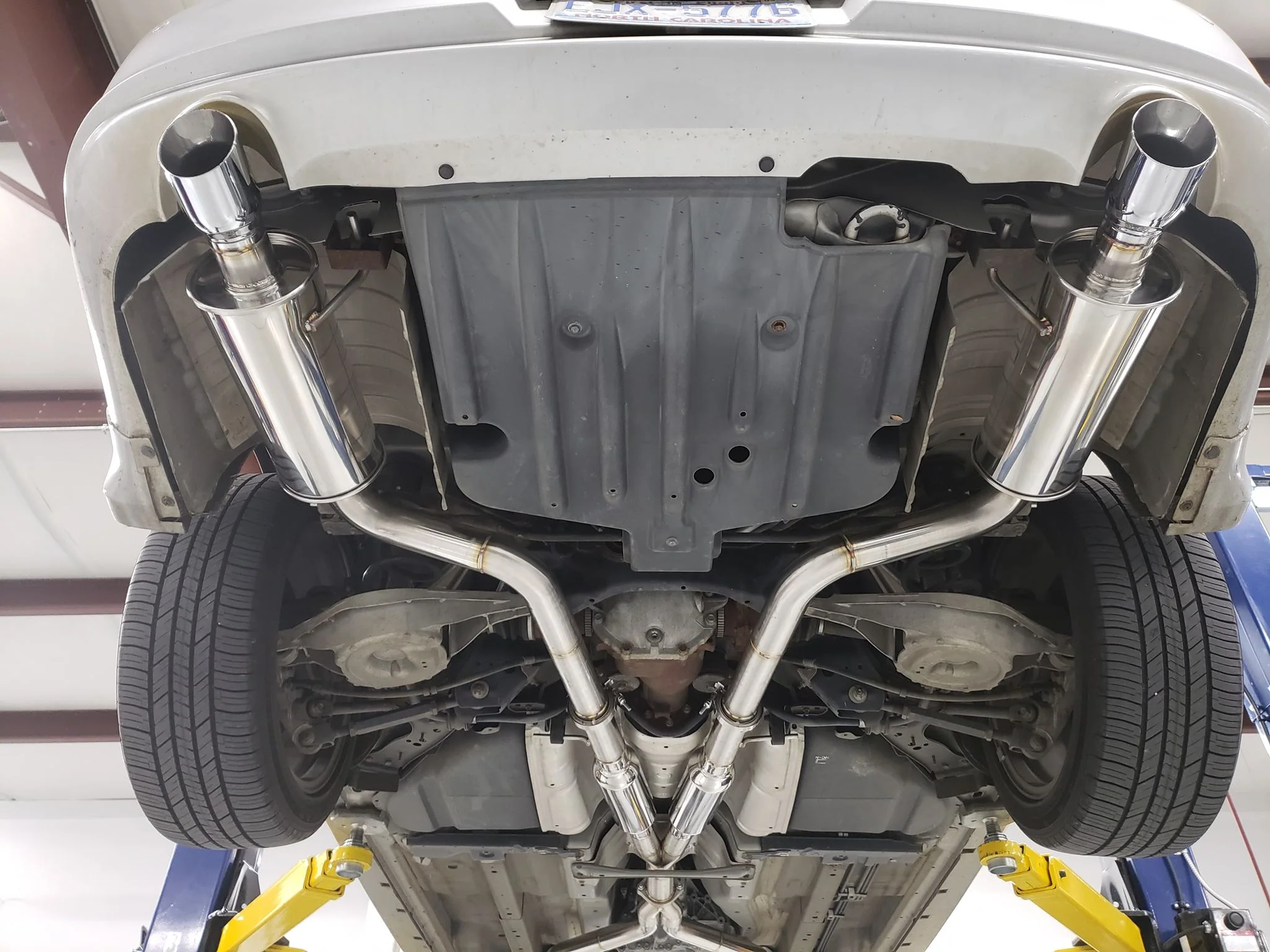 SOHO Motorsports HR/VHR Dual Exit Exhaust - Image 5